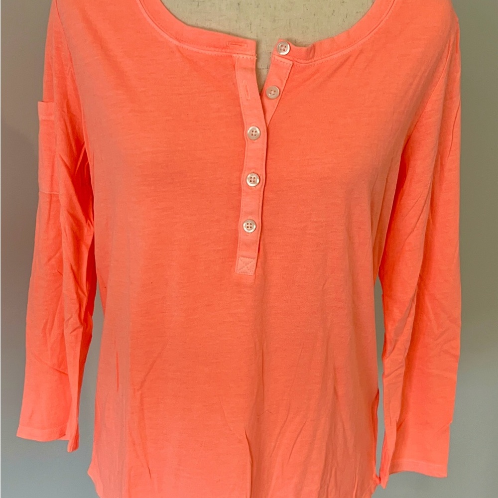 NWT Gap Women's Coral Henley Top